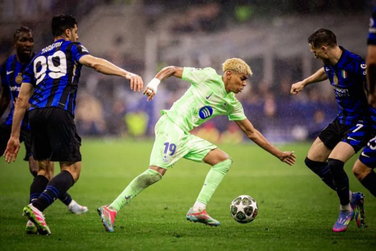 Lamin Yamal daha bir rekorda imza atıb