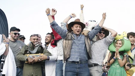 Heydər Əliyev Mərkəzinin qarşısında Red Bull Soapbox” yarışı keçirilib