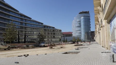 Bakının Nobel prospektində yeni yeraltı piyada keçidləri tikiləcək - VİDEO