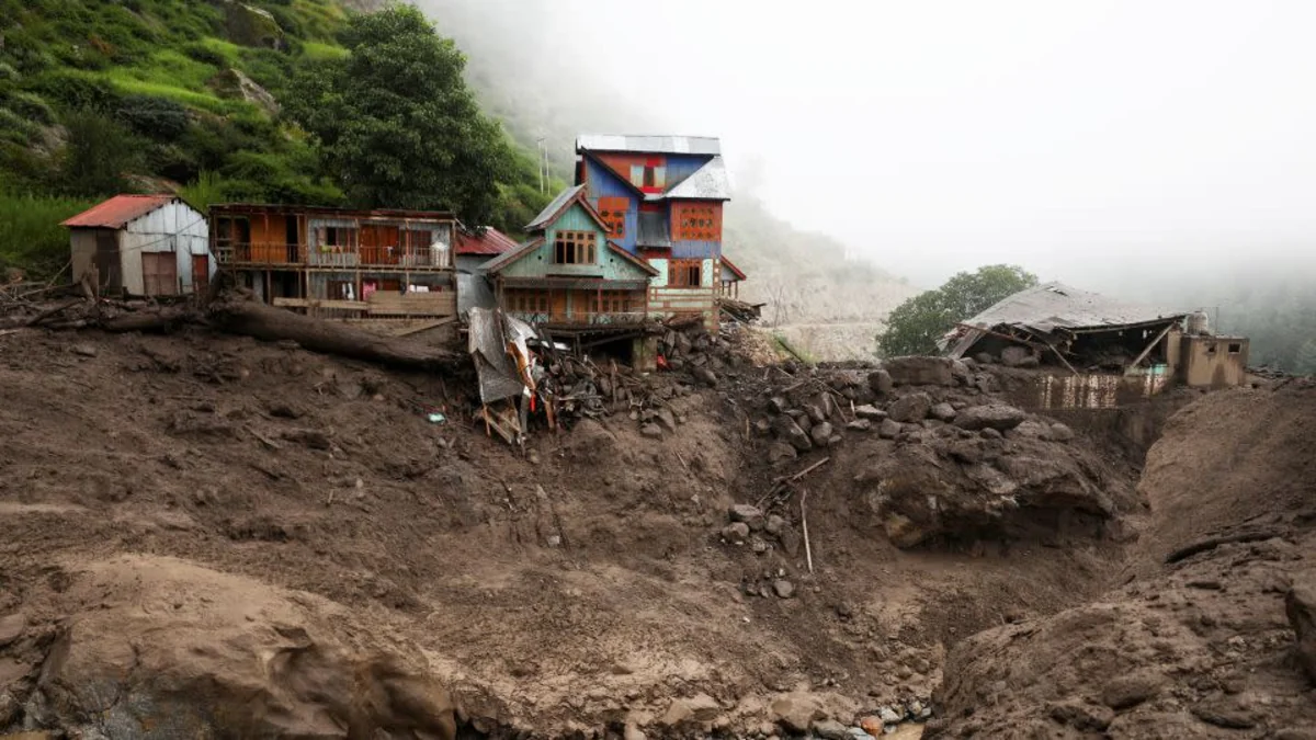 Nearly 200 people killed in heavy rain, floods in Pakistan