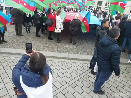 Berlində Ümumavropa Qarabağ mitinqi keçirilib - FOTO - VİDEO - YENİLƏNİB