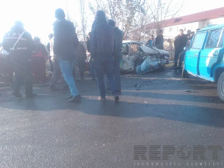​Qaxda iki avtomobil toqquşub, 4 nəfər xəsarət alıb - FOTO