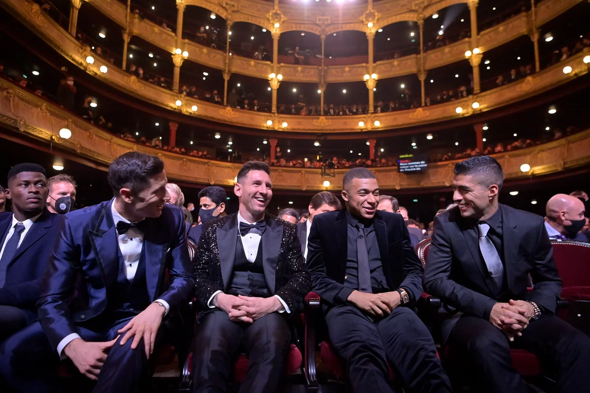 Qızıl top: Messi səsvermədə Levandovskini 33 xal qabaqlayıb