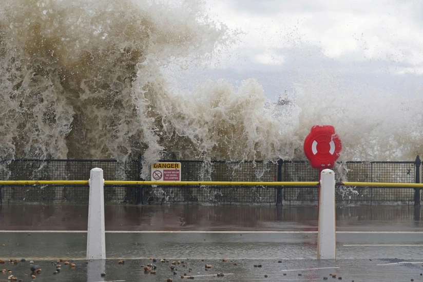 Во Франции ущерб от урагана Киаран может достигнуть 0,5 млрд евро