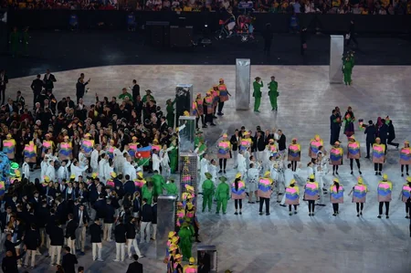 Azərbaycan yığması XXXI Yay Olimpiya Oyunlarında atletlərin paradında iştirak edib