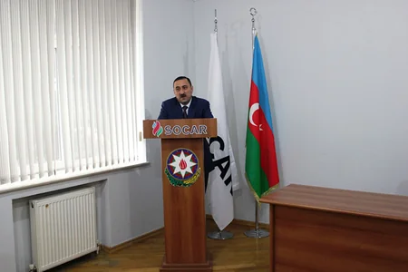 В управлениях и предприятиях SOCAR почтили память шехидов 20 Января