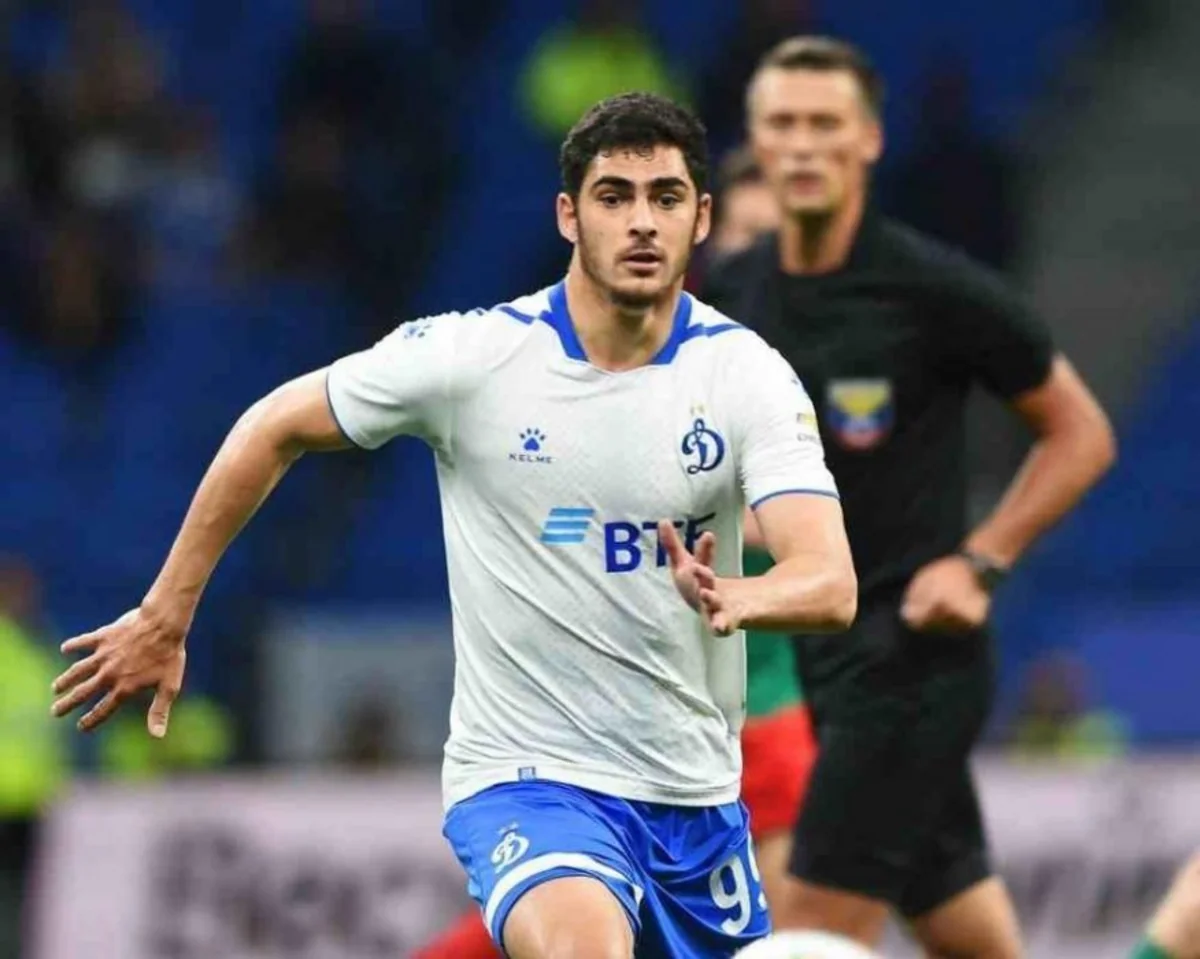 Ramil Şeydayev Dinamo ilə problemini həll etdi