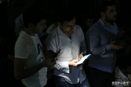 Bakıda Ramazan ayının ilk Qədr gecəsi qeyd olunub - FOTOREPORTAJ