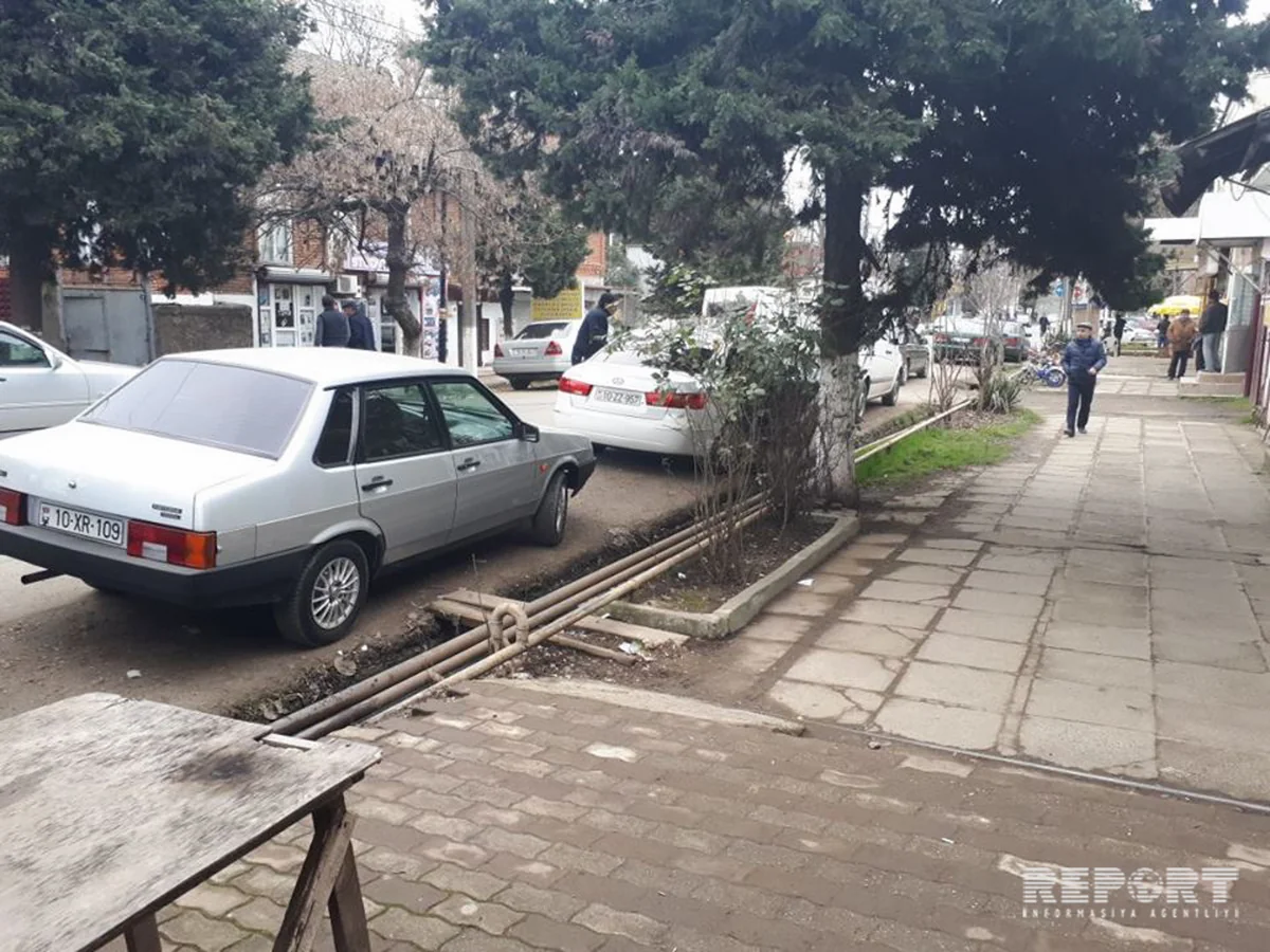 Lənkəranda Mərkəzi bazarda kütləvi dava olub, 2 nəfər bıçaqlanıb - YENİLƏNİB - FOTO
