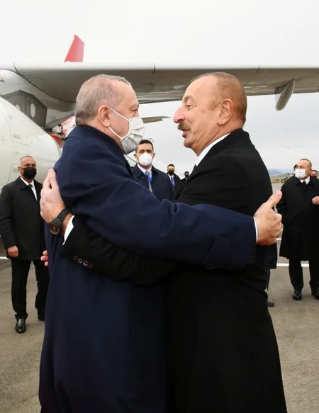 Ərdoğanı Zəngilanda Prezident İlham Əliyev qarşılayıb