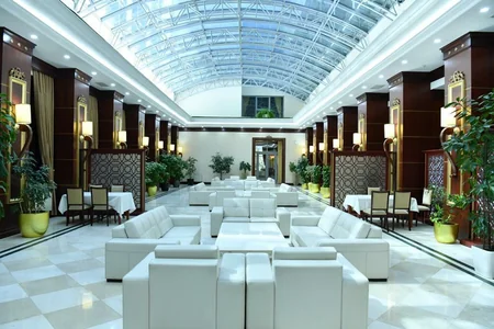 Milli Məclisin zallarına adlar verildi