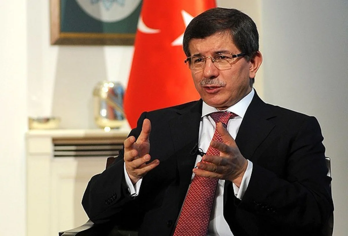 Davutoğlu: Seçki baryerinin aşağı salınmasını təklif edəcəyik