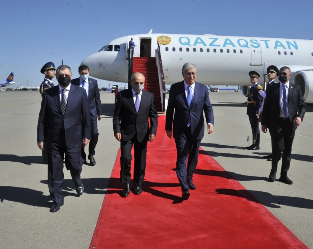 President of Kazakhstan arrives in Azerbaijan