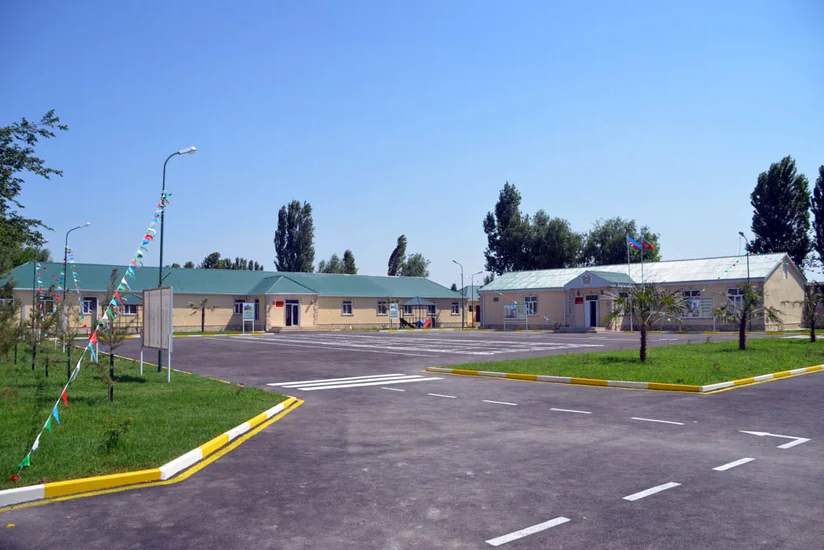 В прифронтовой зоне состоялись открытия зенитно-ракетного и инженерно-саперного воинских частей