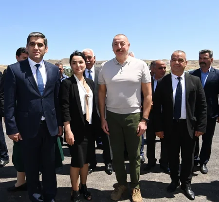 Prezident və birinci xanım Zəngilanda “Ağıllı kənd”in açılışını ediblər