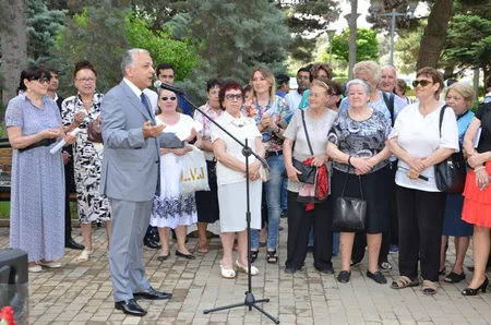 ​Bakıda Puşkinin anadan olmasının 216-cı ildönümü qeyd edilib