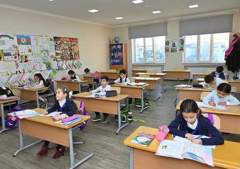Sabahdan şagirdlərin yerdəyişməsi müvəqqəti dayandırılacaq