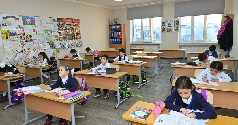 Sabahdan şagirdlərin yerdəyişməsi müvəqqəti dayandırılacaq
