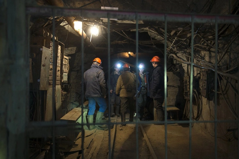 3 killed in collapsed mine pit in Ghana