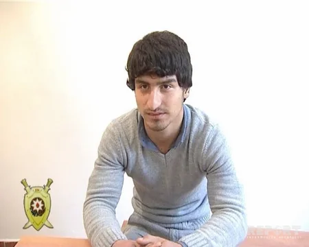 Bakıda bacı və qardaşı öldürən şəxsin görüntüləri yayılıb - YENİLƏNİB - FOTO