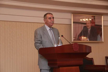 Gəncədə Qarabağ ədəbi-mədəni mühiti yeni baxış müstəvisində” konfrans keçirilib