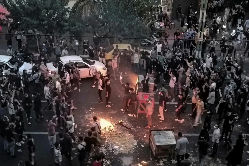 İranda imamcümə hakimiyyəti etirazçı xalqın istəklərini təmin etməyə çağırır