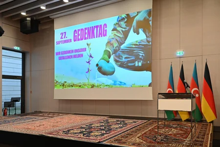 Berlində Anım Günü qeyd edilib