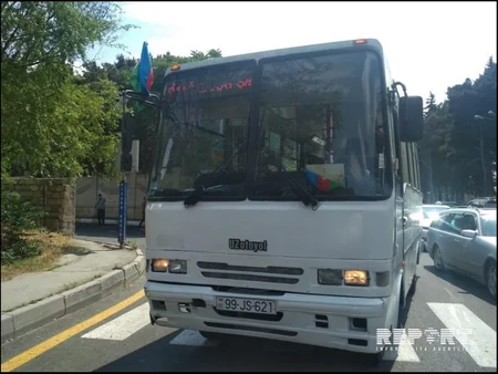 Bakıda marşrut avtobusu velosiped sürən gənci vuraraq öldürüb - FOTO