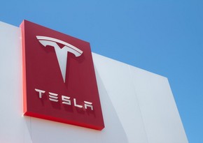 Mask-Tramp qarşıdurması fonunda Tesla səhmləri 10 % ucuzlaşıb