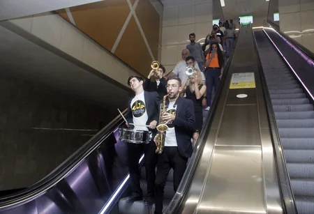 Bakı metrosunda musiqili fləşmob keçirilib
