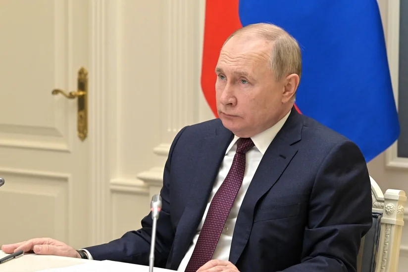 Putin: “ABŞ Rusiyadan ancaq düşmən obrazı yaradır”