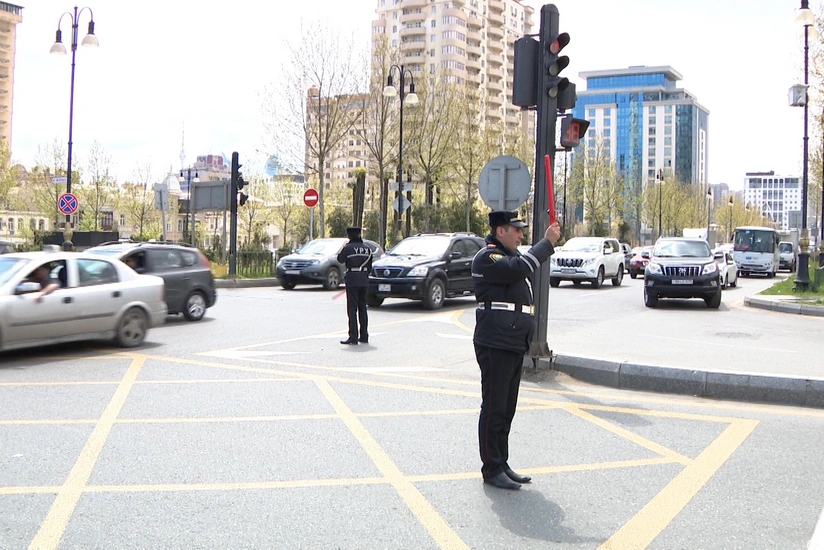 DYP “Formula 1”lə bağlı sürücü və piyadalara müraciət edib