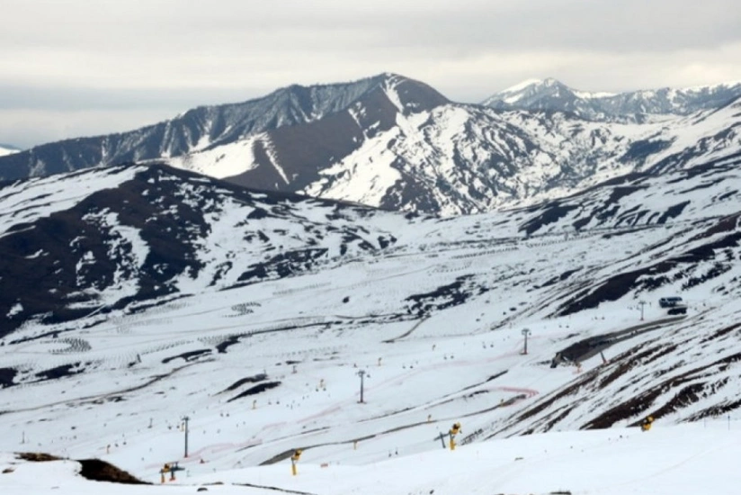 Şahdağa qar yağıb - FAKTİKİ HAVA