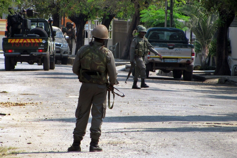 Mozambikdə silahlıların hücumundan sonra 800-dən çox insan itkin düşüb