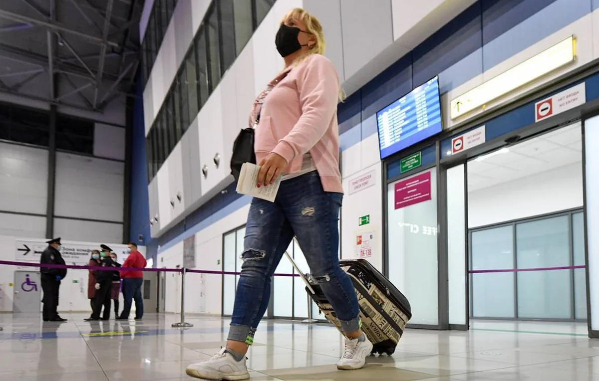 Russia extends ban entry for foreigners