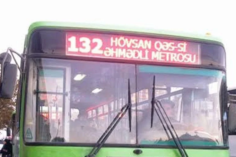 В Баку пассажирский автобус сбил сотрудника газеты - ОБНОВЛЕНО - ФОТО