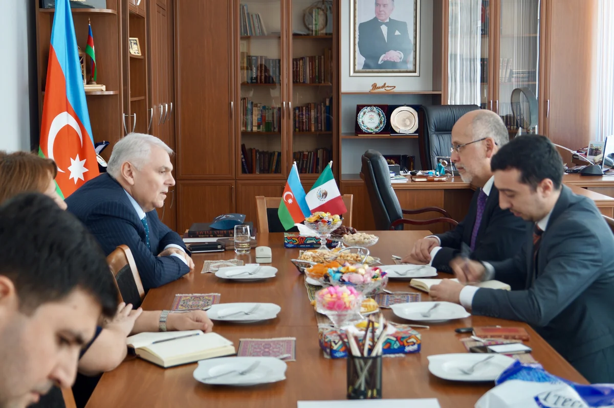Посол Мексики посетил Шеки