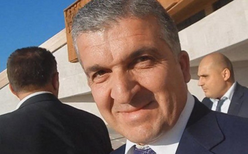 Serj Sarqsyanın mühafizə rəisinin evindən 1,75 milyon dollar və qiyməti 1 milyon dollar olan iki tapança aşkarlanıb