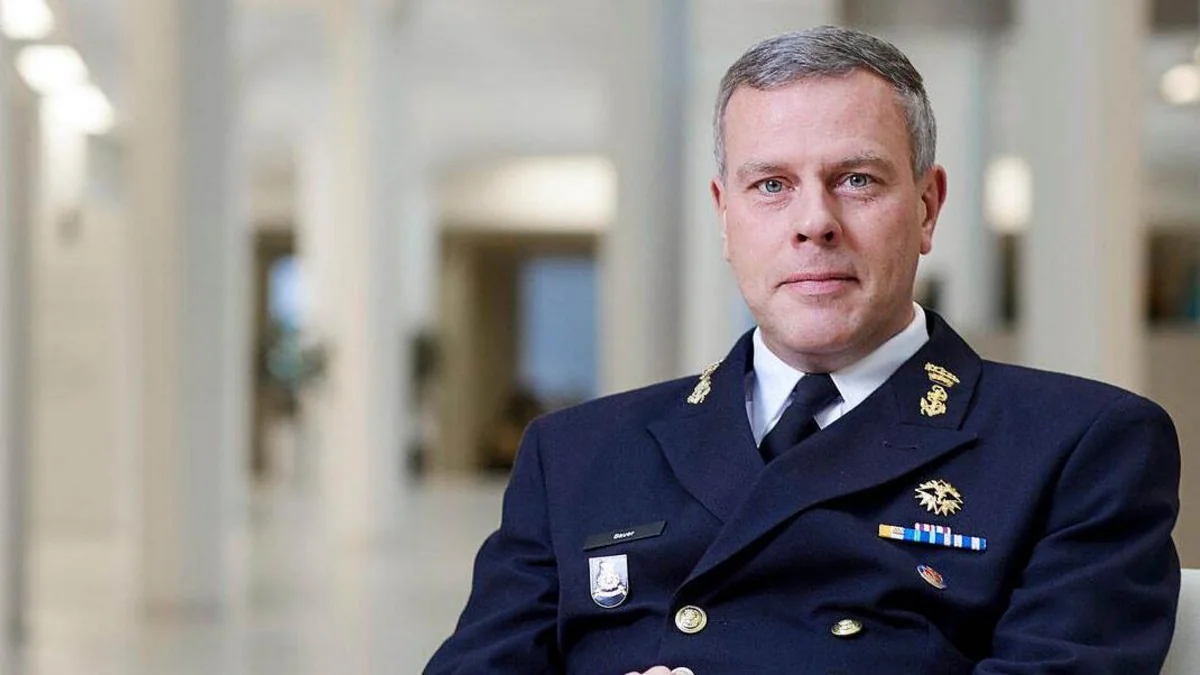 NATO-nun komitə rəhbəri Alyansın Rusiya ilə birbaşa qarşıdurmaya hazır olduğunu bildirib  