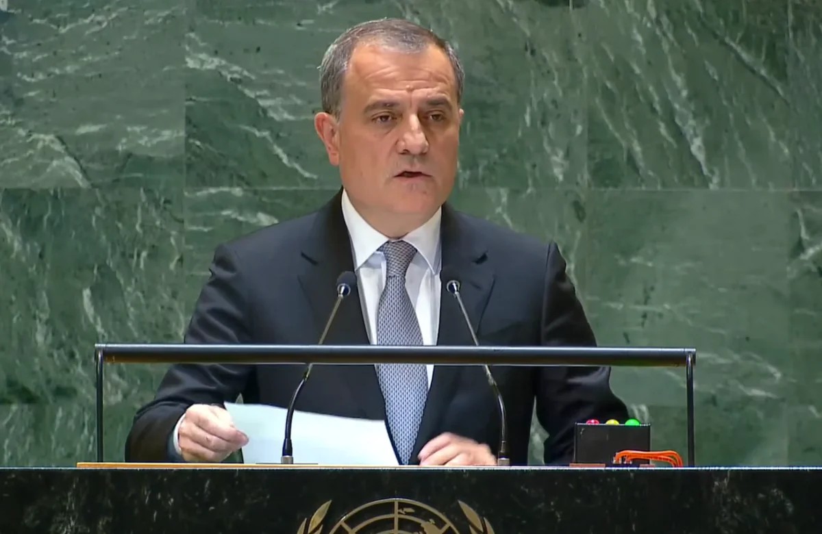 Ceyhun Bayramov: Dünya geniş spektrli problemlərlə mübarizə aparmağa davam edir