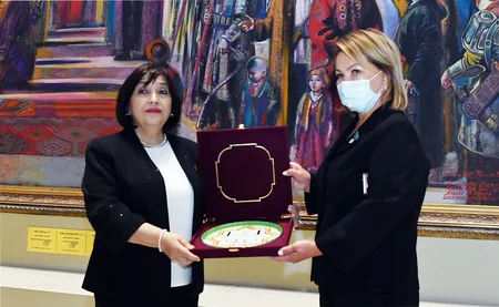 Milli Məclisin nümayəndə heyəti Qazaxıstan Milli Muzeyi ilə tanış olub