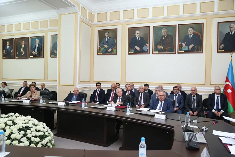 Azərbaycan İraq universitetlərinə elmi ədəbiyyatlar göndərəcək