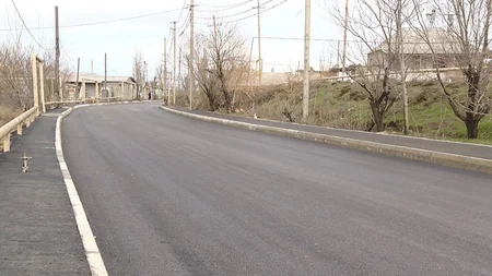 Deformasiyaya uğramış Sabunçu-Ramana avtomobil yolu  asfaltlanır - VİDEO