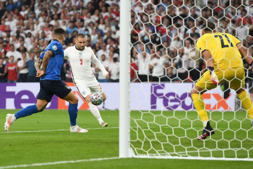 Люк Шоу установил рекорд финалов Евро