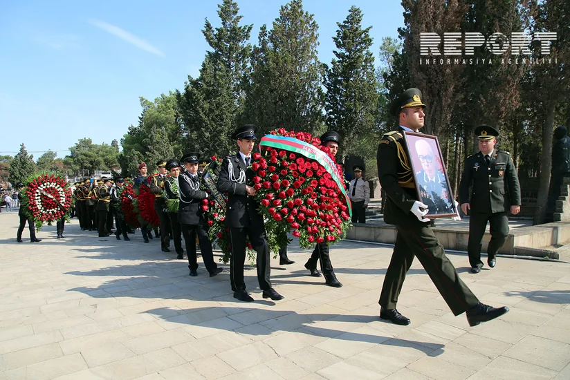 General-leytenant Ziya Yusifzadə II Fəxri Xiyabanda dəfn olunub - FOTO