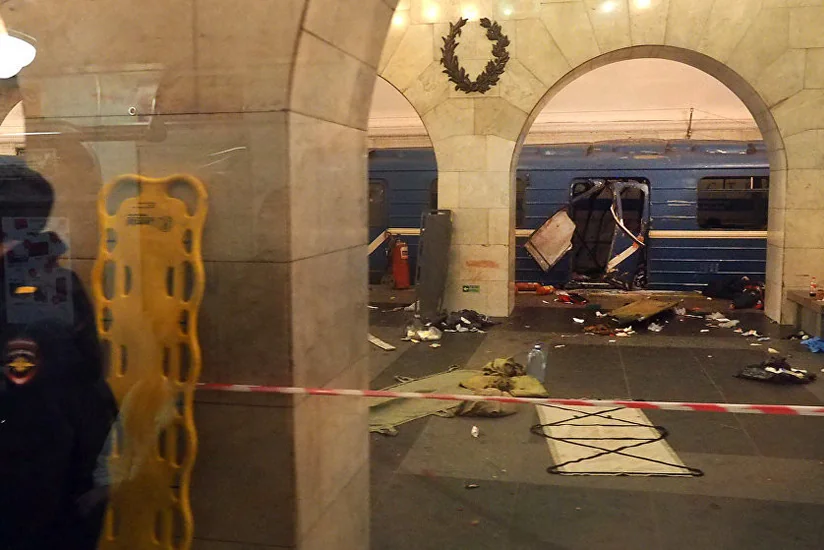 Число жертв взрыва в метро в Петербурге выросло до 14