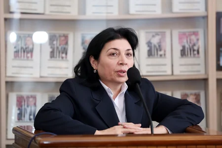 Pedaqoji Universitetdə “Türkologiyamızın Afad Qurbanovu” adlı kitabın təqdimatı keçirilib