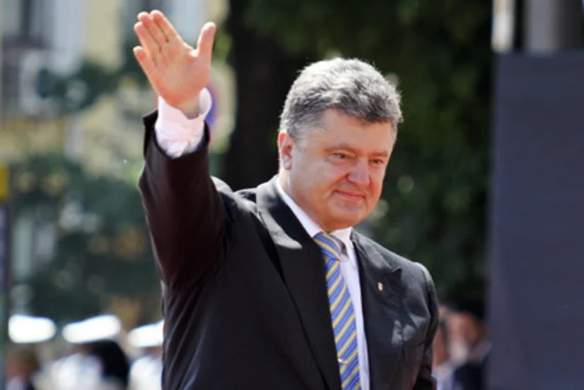 Порошенко упразднил рабочую группу по созданию энергомаршрутов через Украину из Азербайджана