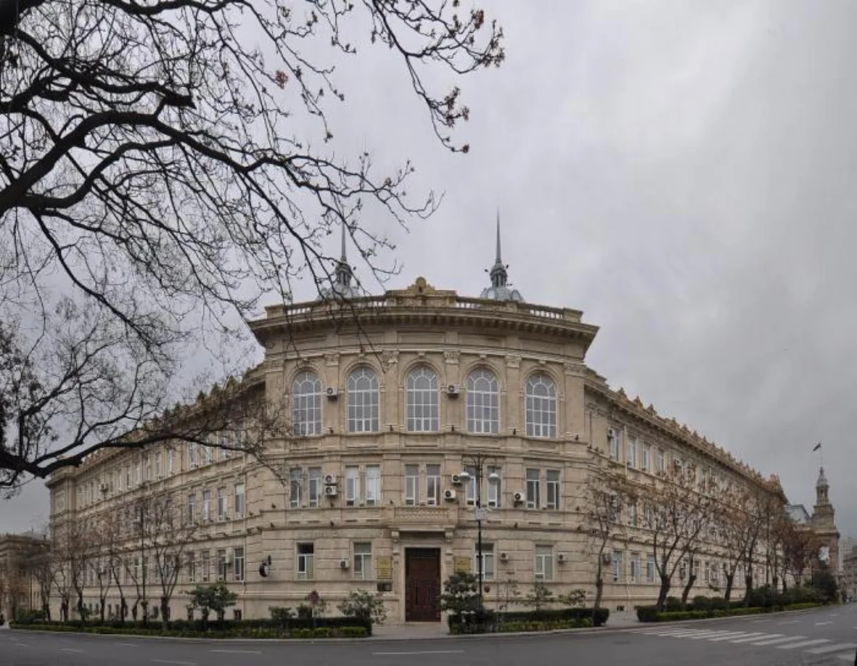 Dövlət İqtisad Universitetinin Nizamnaməsi təsdiq edilib
