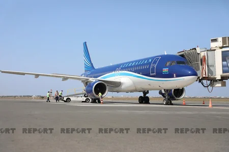 First group of Azerbaijani firefighters return home from Turkey